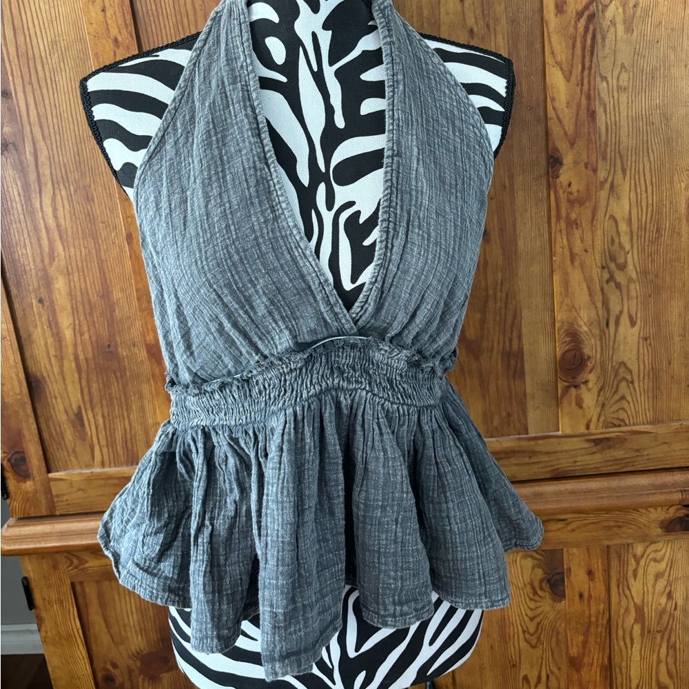 Nwt Kiwi + Punch Distressed Grey Halter Top Size Large Ruffled Elastic Waist